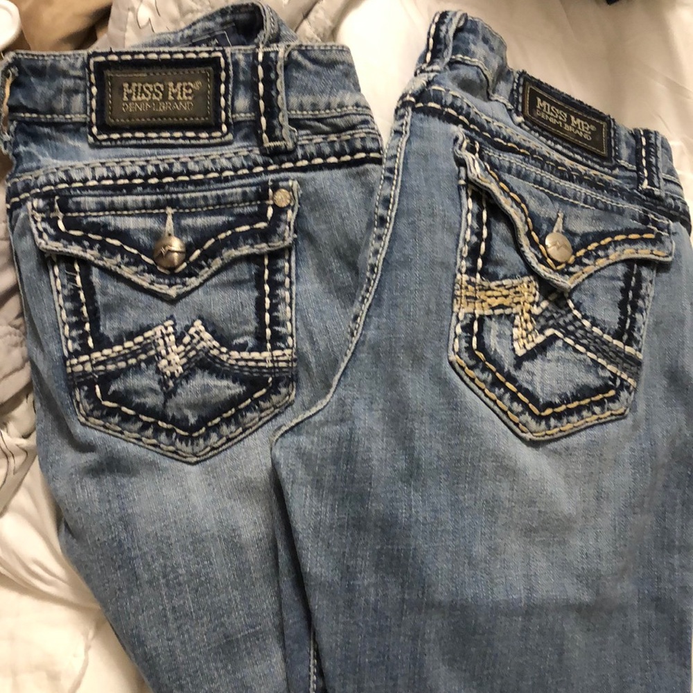 2 Pairs Of Miss Me